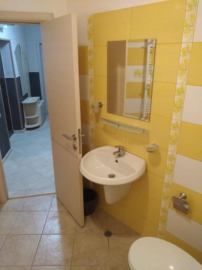 Rubin-2 Apartment Поморие Екстериор снимка